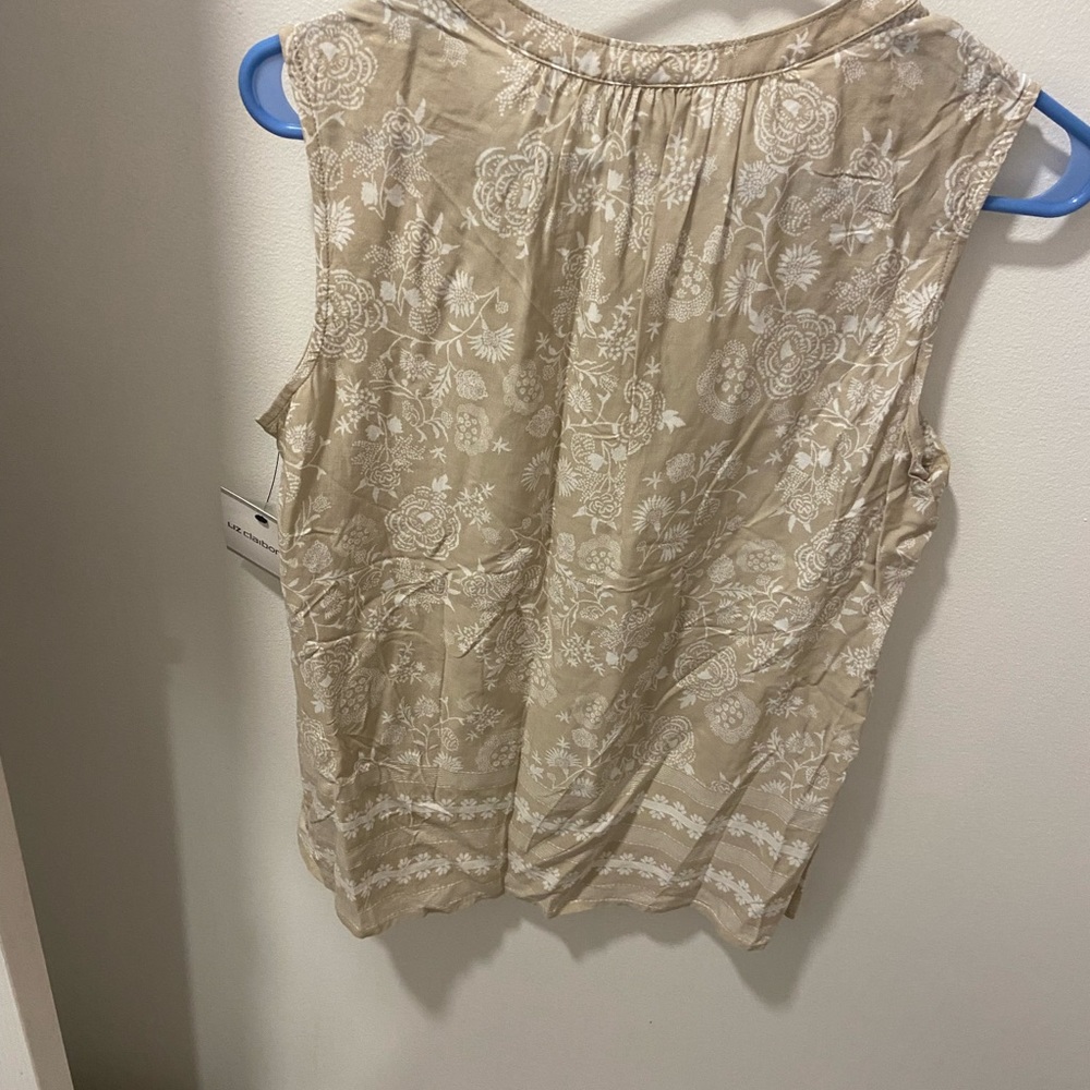 Liz Claiborne new top